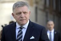 European Socialists expel Slovak PM's party | Euractiv