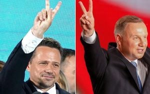 Trzaskowski Leads Polish Presidential Polls, Nawrocki Gains Ground