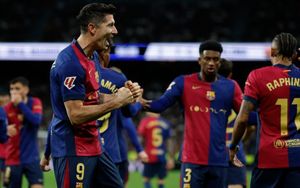 Barcelona Triumphs Over Benfica To Advance