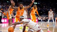 Inside the Tennessee basketball timeout that stopped Auburn run in Vols' SEC Tournament win