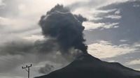 Jetstar flights to and from Bali are suspended due to volcanic ash
