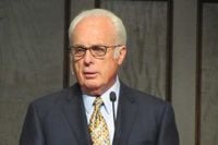 Pastor John MacArthur Contracts Pneumonia, Nearing End of Earthly Life at 86