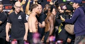 Canelo Alvarez And Terence Crawford Clash In Historic Las Vegas Showdown