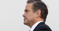 Lachlan Murdoch, Michael Dell, Ellison involved in TikTok deal, Trump says