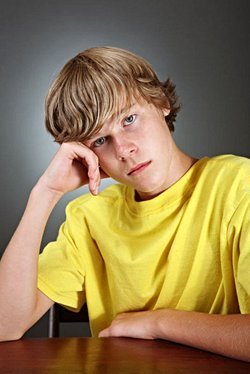 Ergenliği ne başlatır?