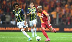 Galatasaray And Fenerbahçe Battle To Scoreless Derby Draw