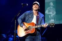 Morgan Wallen Offers Prayers to Charlie Kirk’s Widow Erika at Canadian Tour Stop