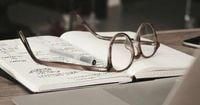 Εκπαιδευτικοί (μόνιμοι και αναπληρωτές): Οι νέοι καθαροί μισθοί για όλες τις κατηγορίες με Πίνακες ανάλογα με τα χρόνια υπηρεσίας