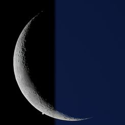  Crescent Moon Meets Evening Star 