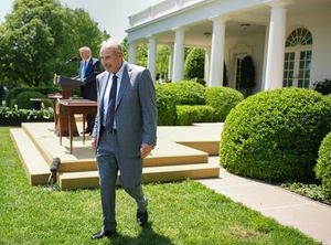 Dr. Phil Faces $500 Million Countersuit From TBN