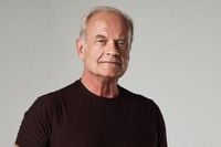 Kelsey Grammer Recalls NJ Youth and Makes Peace With His Sister's Brutal Death