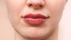 Dudaklarımız ve meme uçlarımızın renkleri vücudun geri kalanına göre neden daha farklı?