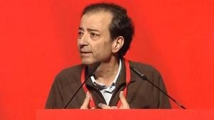 Guillermo Fernández Vara Shares Cancer Battle At PSOE Congress