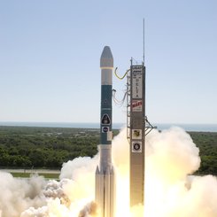 Mars Odyssey, Mars’a Doğru Havalanıyor
