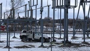 Saskatoon Faces Power Outage Chaos And Repairs