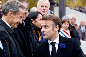 Macron Considers New Elections Amid Political Turmoil