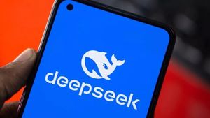 DeepSeek AI Chatbot Surges Ahead Amid Criticism