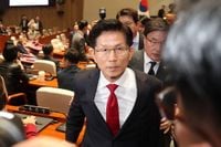 金 가처분 기각→한밤 단일화 협상 결렬→후보 교체…국힘 '혼돈의 밤'  | 중앙일보