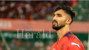 Mayank Agarwal Joins RCB As Padikkal Replacement
