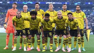 Borussia Dortmund Celebrates Win Amid Leadership Criticism