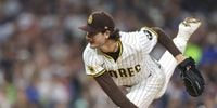 Cubs discussing trade possibilities for Padres' Cease (report)