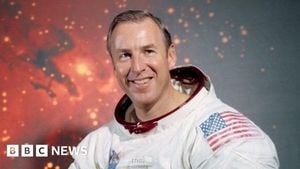 Apollo 13 Hero Jim Lovell Dies At 97