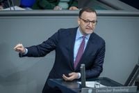 Bundestag: Spahn neuer Chef der Unionsfraktion