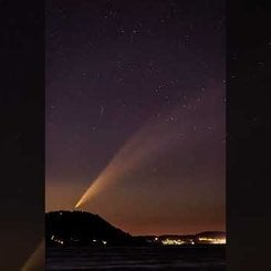 Şili'de Bir Tepe Üzerinden Batan G3 ATLAS Kuyrukluyıldızı