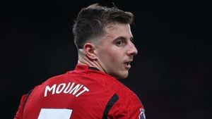 Mason Mount Injured Again During Manchester Derby