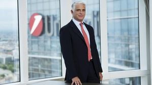 UniCredit Reports Record Profits, Eyes Future Growth