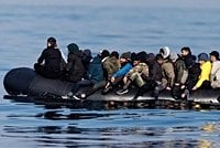 2nd migrant deported to France under 'one in, one out' rule returns to Britain - UPI.com