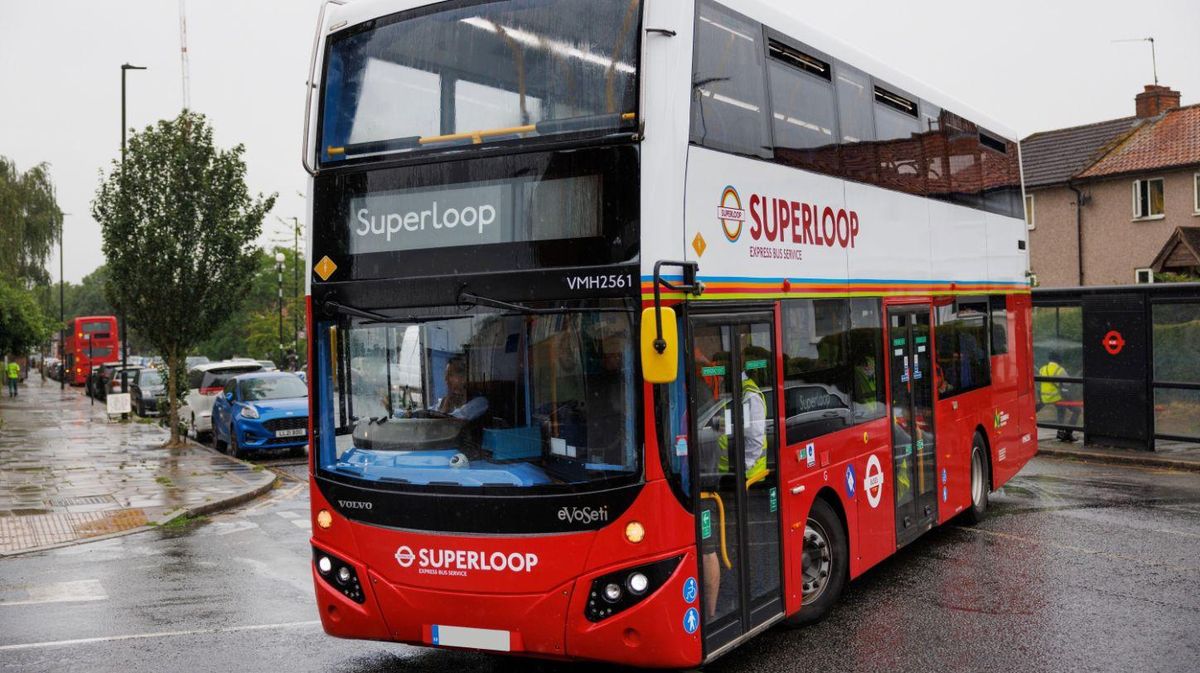 London Unveils Major Expansion Of Superloop Bus Routes - Evrim Ağacı