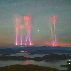 Gigantic Jets over Himalayan Mountains