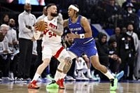 Desmond Bane’s long-range accuracy powers Magic past Raptors