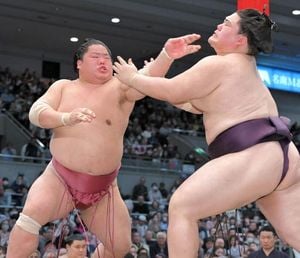 Takayasu Leads Spring Sumo Tournament After Day Ten