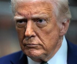 Trump Pressures NYC Mayoral Field To Stop Mamdani