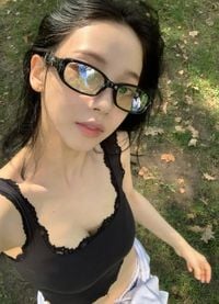 에스파 카리나, 걸그룹 원톱 몸매…란제리+트레이닝복 ‘센스 만점’