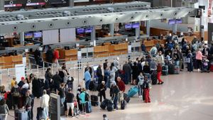 Warning Strike Disrupts Operations At Hamburg Airport