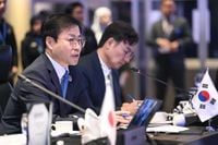 Trade minister seeks to diversify export markets, enhance supply chain cooperation in ASEAN meetings - The Korea Times