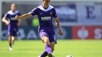 1860 Munich sign defender Jakob from Aue