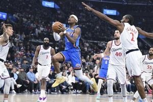 Clippers Fall Short To Thunder In Tight Contest