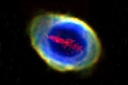 Halka Bulutsusu’nda Gizemli Demir Çubuk Keşfedildi: Astronomlar Kökenini Araştırıyor.