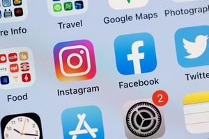 Instagram Users Worldwide Stuck Amid Technical Outage