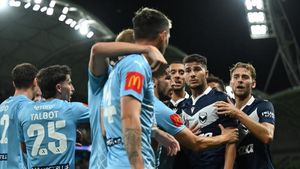 Melbourne City And Victory Battle To Draw In A-League Women