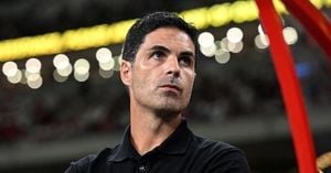 Borussia Dortmund Monitors Arsenal Winger Amid Transfer Buzz