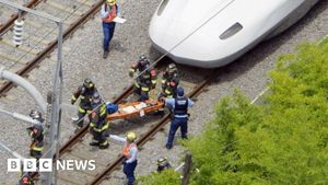 Shinkansen Collision Disrupts Service At Akusa Station