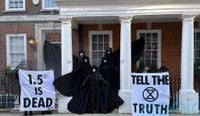 Extinction Rebellion protest criticises inaction over 1.5C climate change target