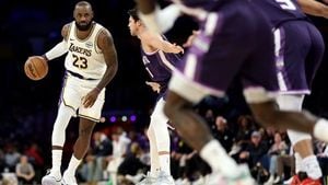 Lakers Snap Losing Streak With Dominant Win Over Kings