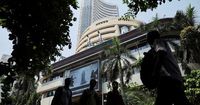 Indian shares pare opening losses in wake of India-Pakistan conflict tensions