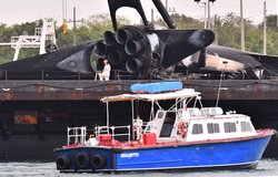 SpaceX Falcon 9 Roketinin Hasar Görmüş Güçlendiricisi Limana Çekildi!